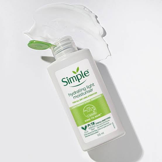 Simple Kind to Skin Hydrating Light Moisturiser – 125ml